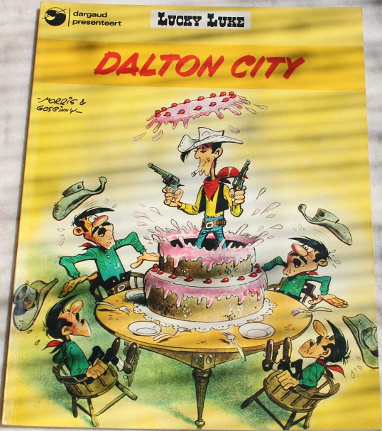 Lucky Luke 34 - Dalton City (Soft cover) (Dutch/Nederlands) 2de hands/used product